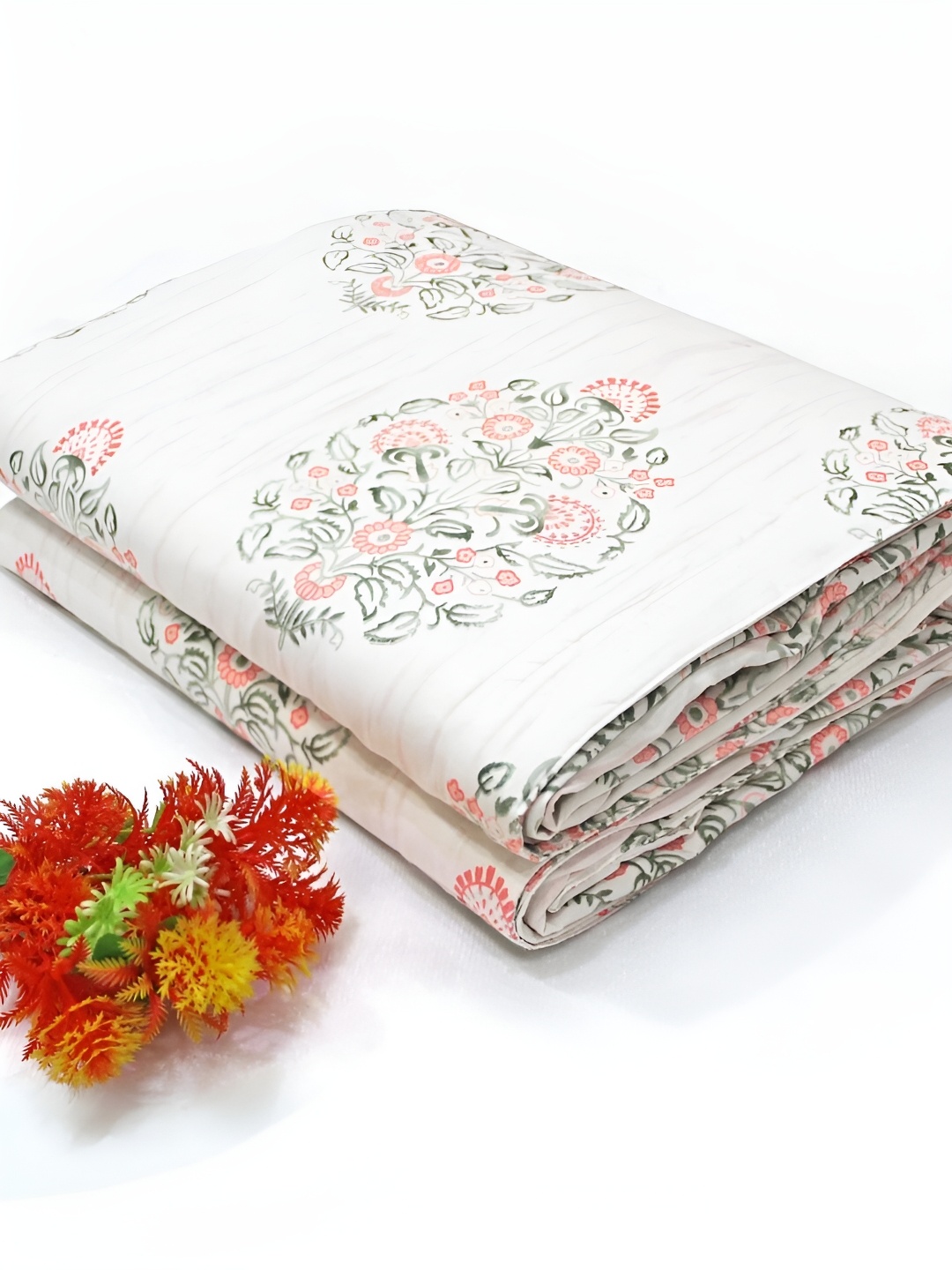 

Aurave White & Peach Floral Reversible Microfiber Mild Winter 150 GSM Double Bed Dohar
