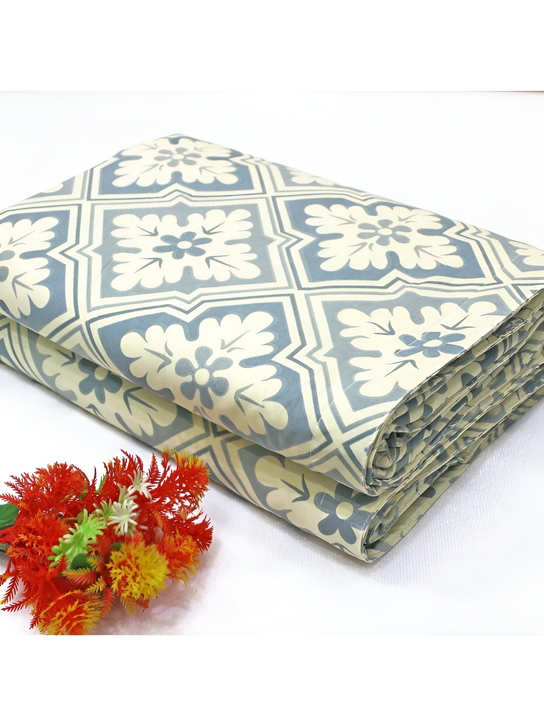 

Aurave Cream & Grey Floral Mild Winter 150 GSM Double Bed Dohar