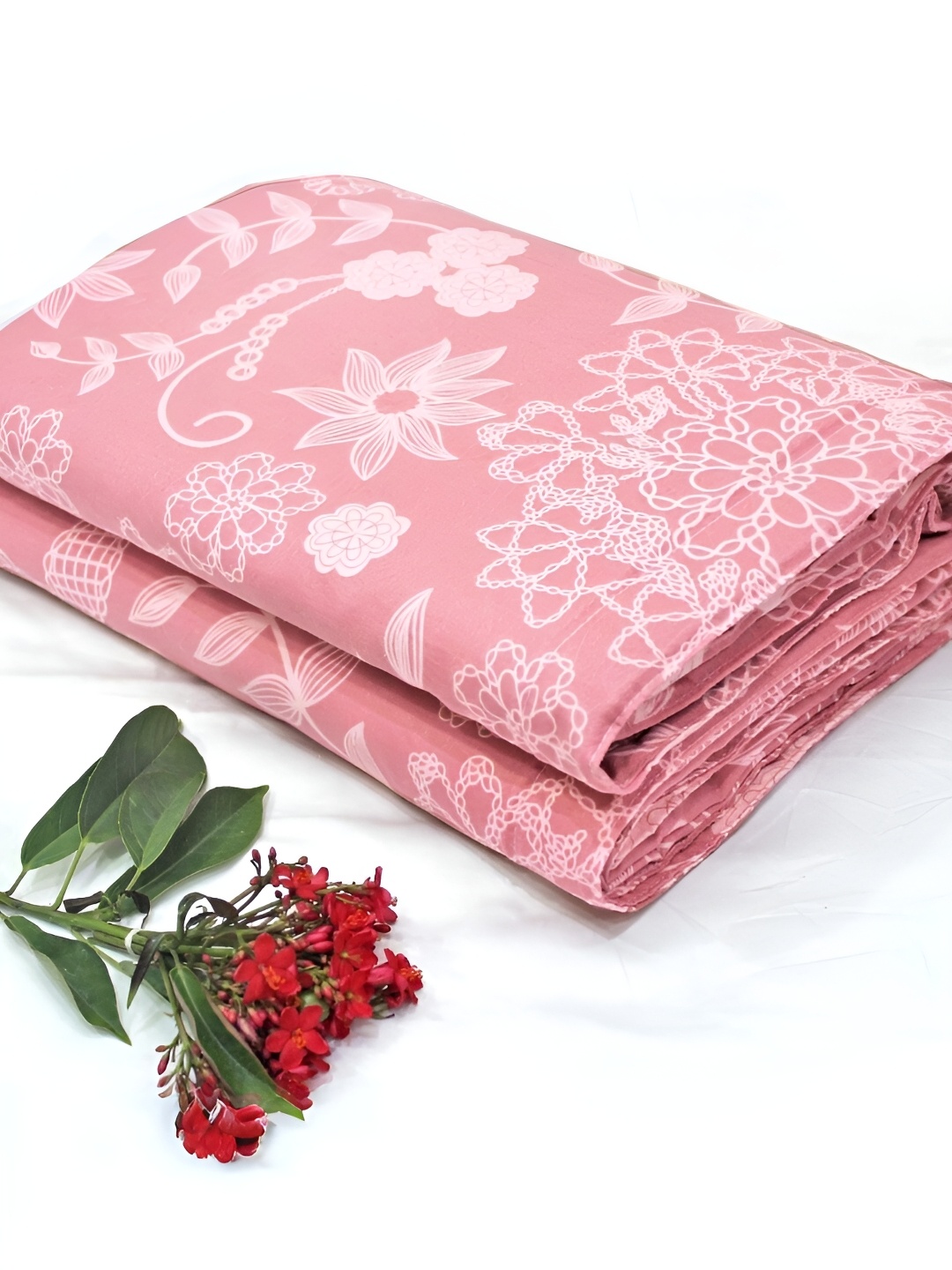 

Aurave Peach & Off White Floral Mild Winter 150 GSM Double Bed Dohar