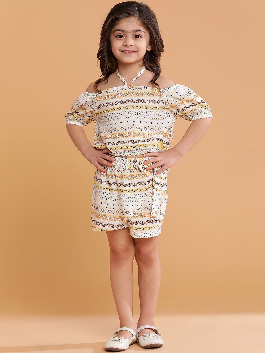 

TALES & STORIES Girls Printed Off-Shoulder Top With Shorts, Yellow