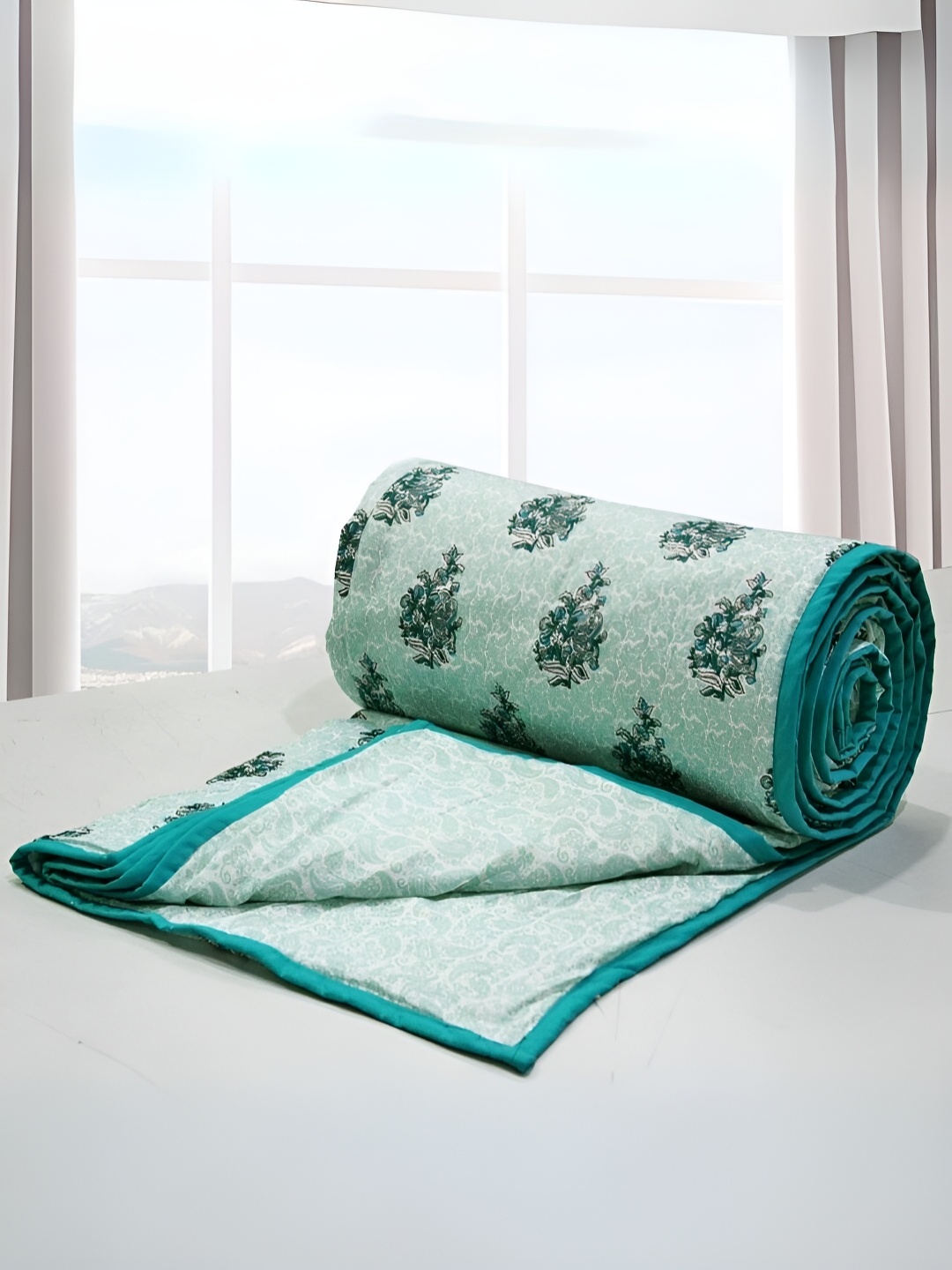 

Aurave Riva Blue & Off White Floral Cotton AC Room 150 GSM Double Bed Dohar