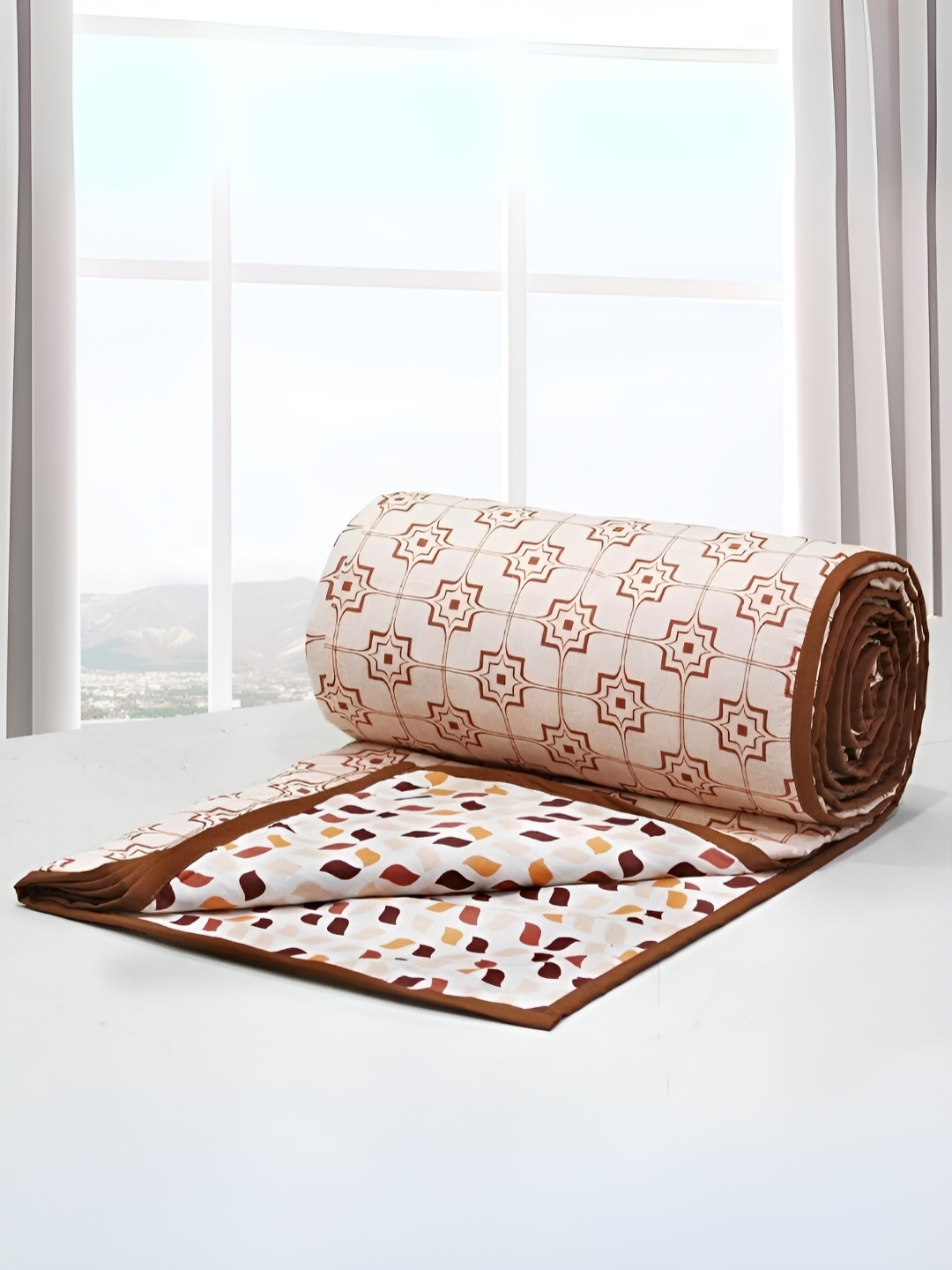 

Aurave Riva Brown & Yellow Geometric Cotton AC Room 150 GSM Single Bed Dohar