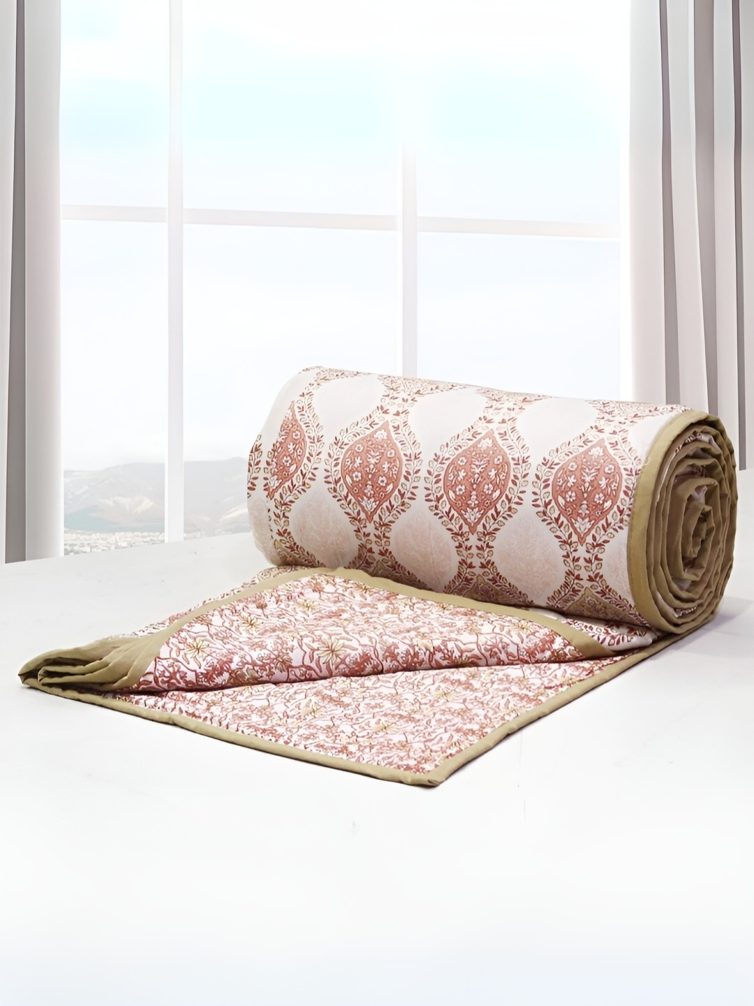 

Aurave Peach & White Ethnic Motifs Cotton AC Room 150 GSM Double Bed Dohar