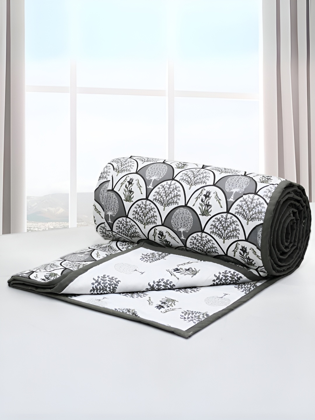 

Aurave Mustard & White Floral AC Room 150 GSM Double Bed Dohar