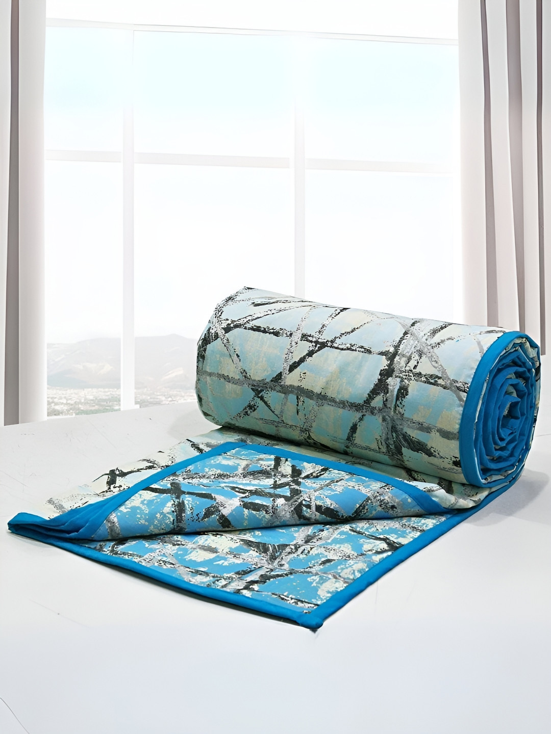 

Aurave Riva Blue & Black Geometric Cotton AC Room 150 GSM Double Bed Dohar