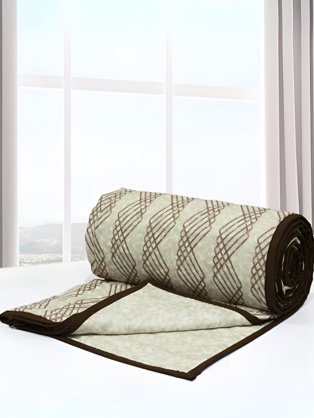 

Aurave Brown & Beige Geometric Cotton AC Room 150 GSM Double Bed Dohar