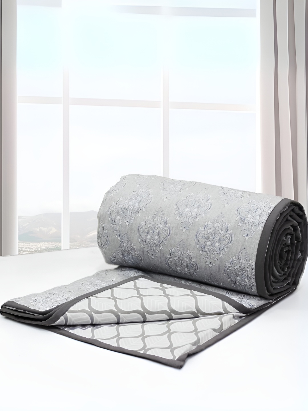 Aurave Riva Grey & White Floral Cotton AC Room 150 GSM Single Bed Dohar