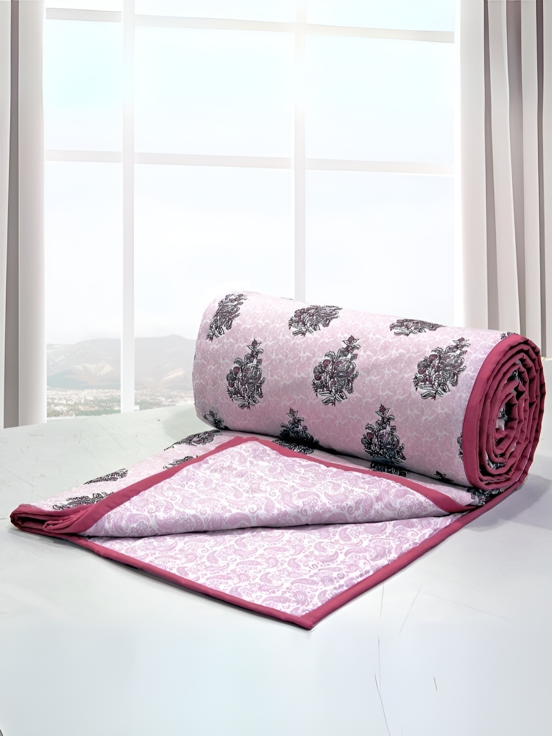 

Aurave Riva Magenta & Grey Floral AC Room Cotton 150 GSM Double Bed Dohar