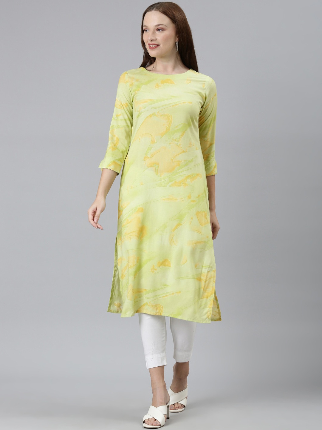 

KALINI Abstract Printed Straight Kurta, Green