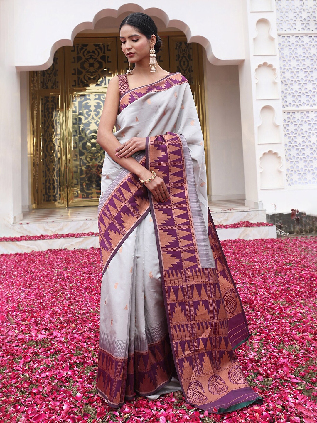 

Om Shantam Sarees Ethnic Woven Design Zari Kanjeevaram Saree, Grey