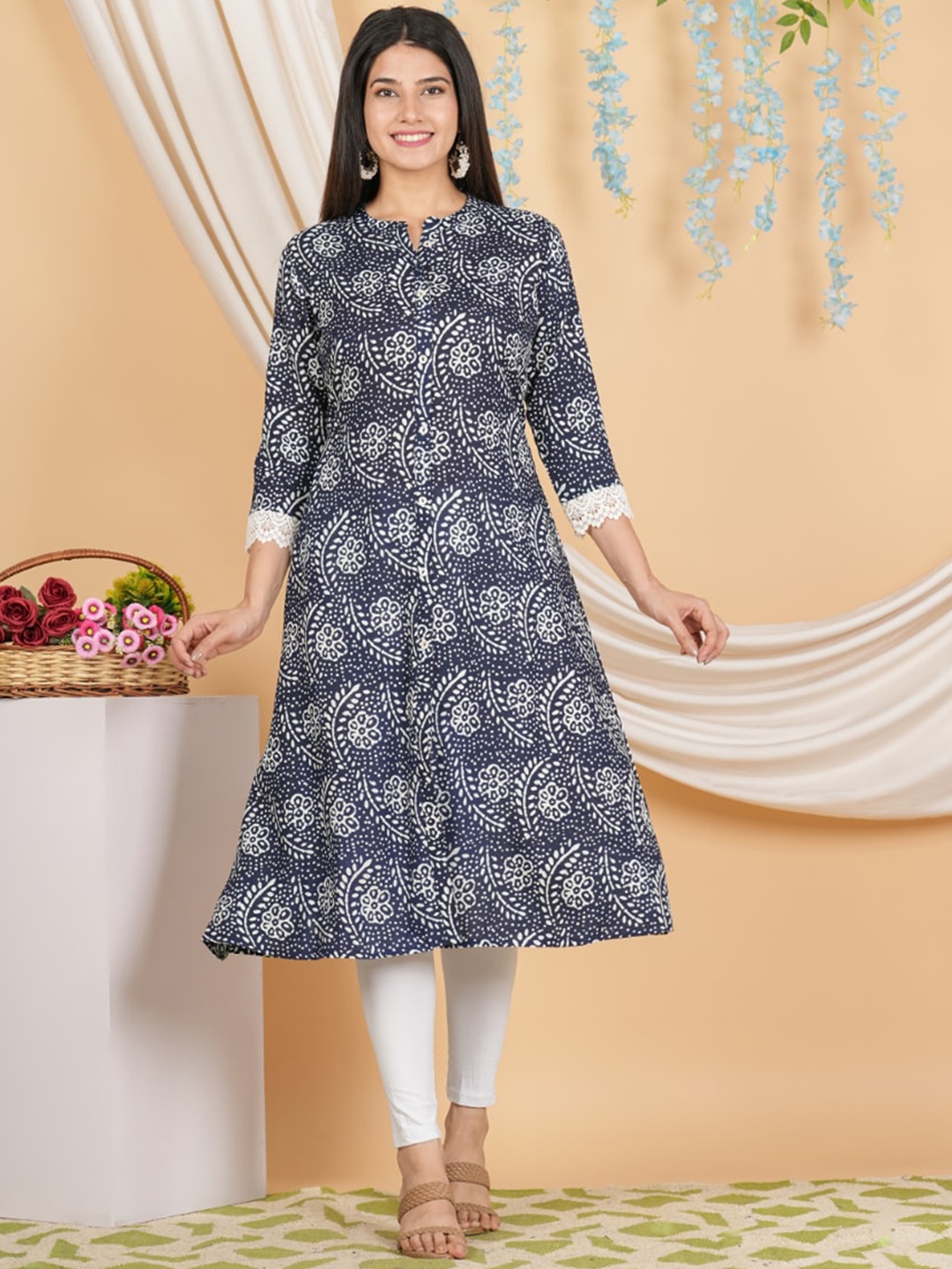 

KALINI Women Ethnic Motifs Printed Floral Kurta, Blue