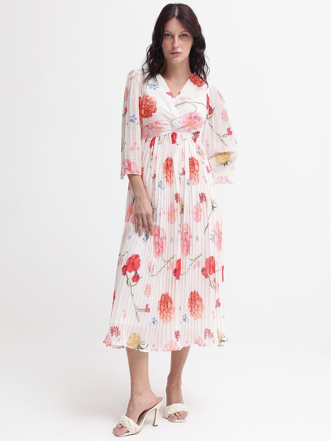 

RAREISM Women White Floral Print Flared Sleeve Fit & Flare Midi Dress
