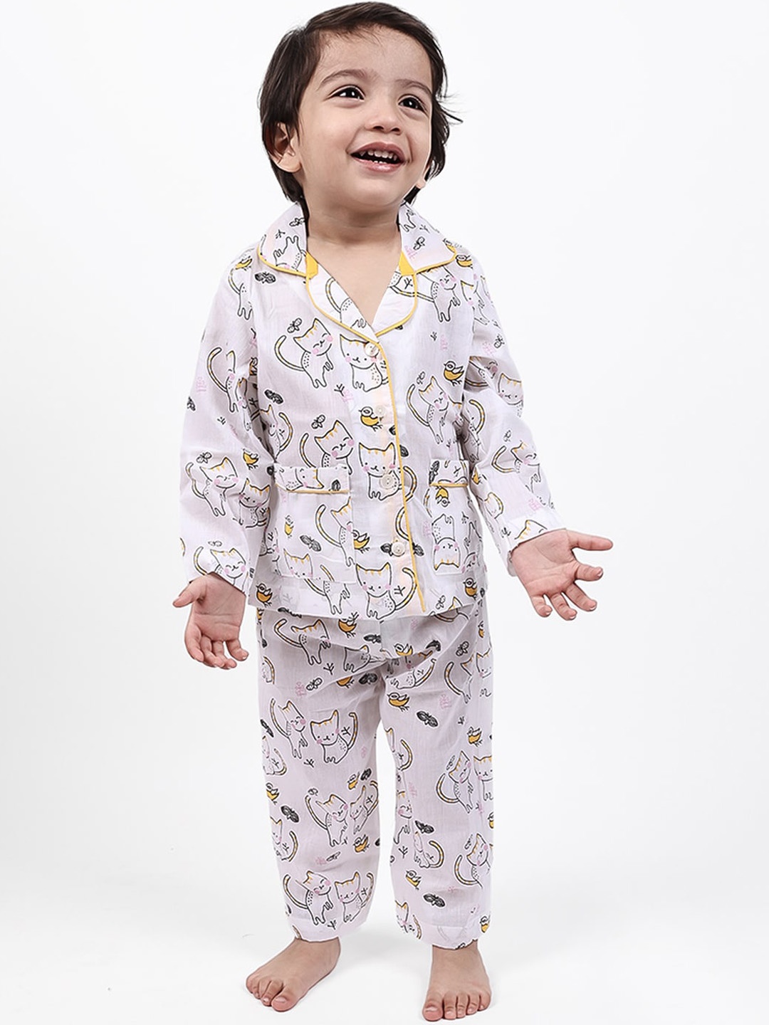 

Moms Home Kids Conversational Printed Organic Cotton Shirt With Pyjamas, White