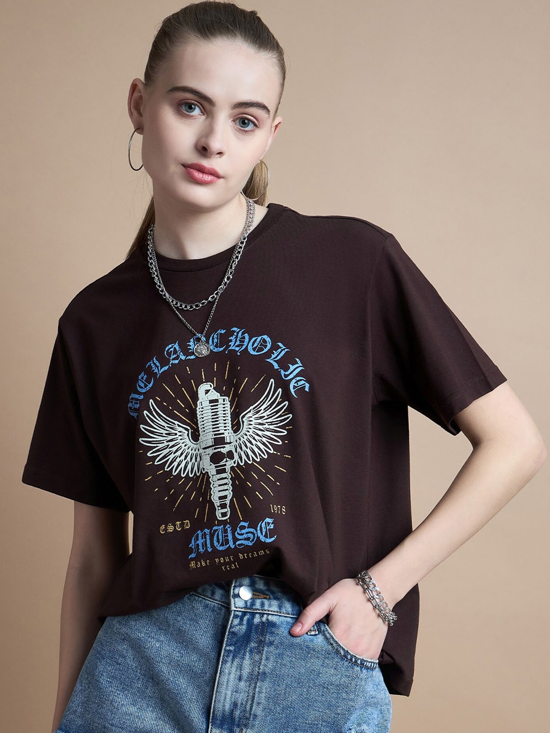 

The Roadster Lifestyle Co Brown & Blue Graphic Printed Oversized Fit Tshirt