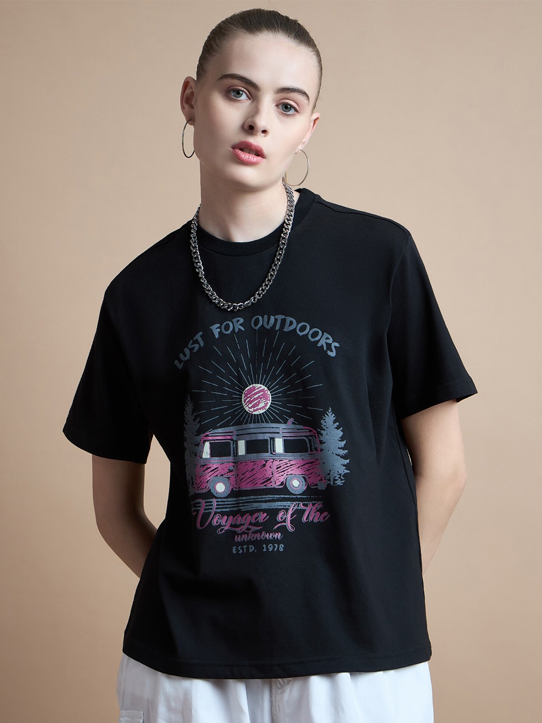 

The Roadster Lifestyle Co Round Neck Graphic Printed Boxy-Fit Cotton Tshirt, Black