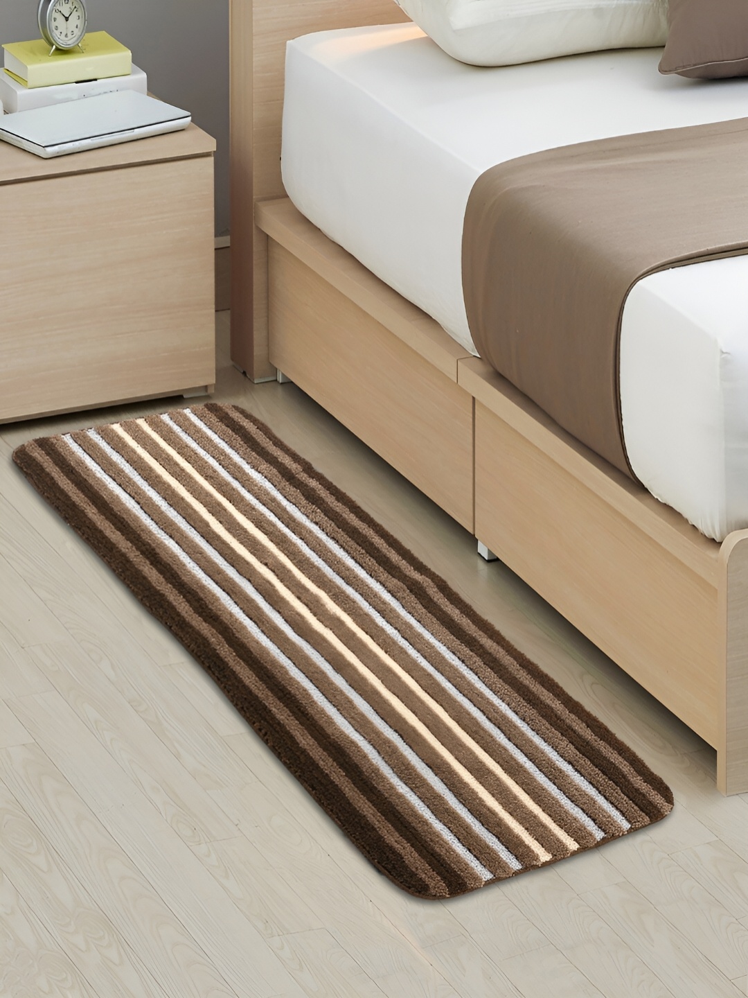 

Saral Home Brown & White Striped Microfiber Rectangle Floor Runner