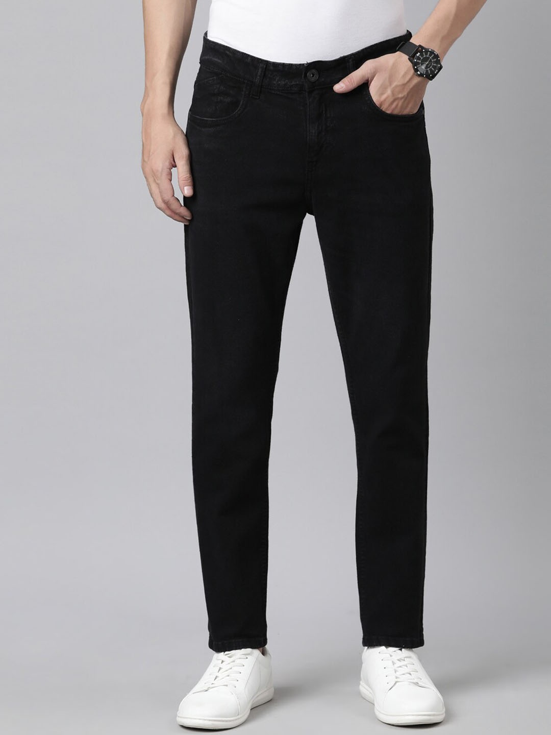 

Mast & Harbour Men Black Tapered Fit Clean Look Stretchable Jeans