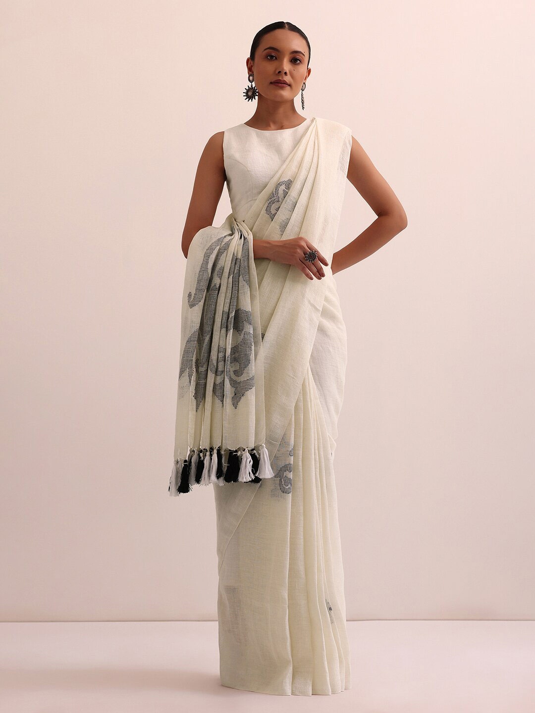 

KALKI Fashion Ethnic Motifs Woven Design Saree, White