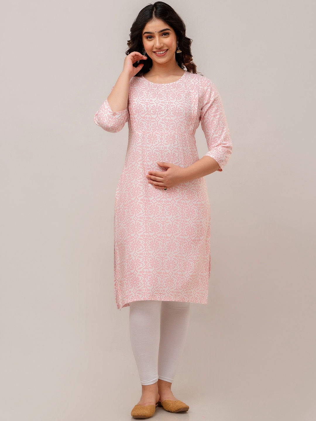 

CELEBRAVO Women Ethnic Motifs Thread Work Floral Maternity Kurta, Pink