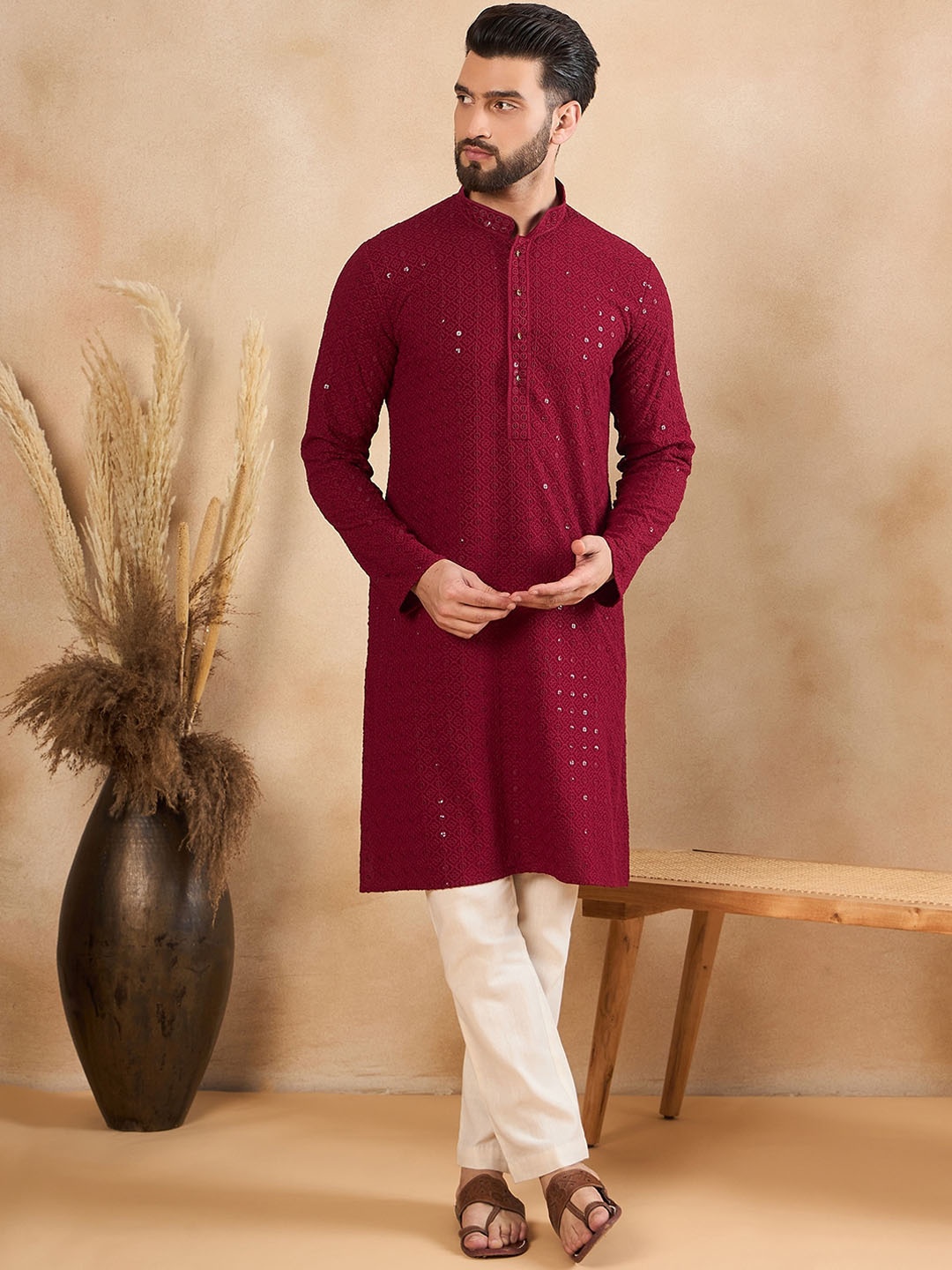 

HERE&NOW Ethnic Motifs Embroidered Sequinned Straight Kurta, Maroon