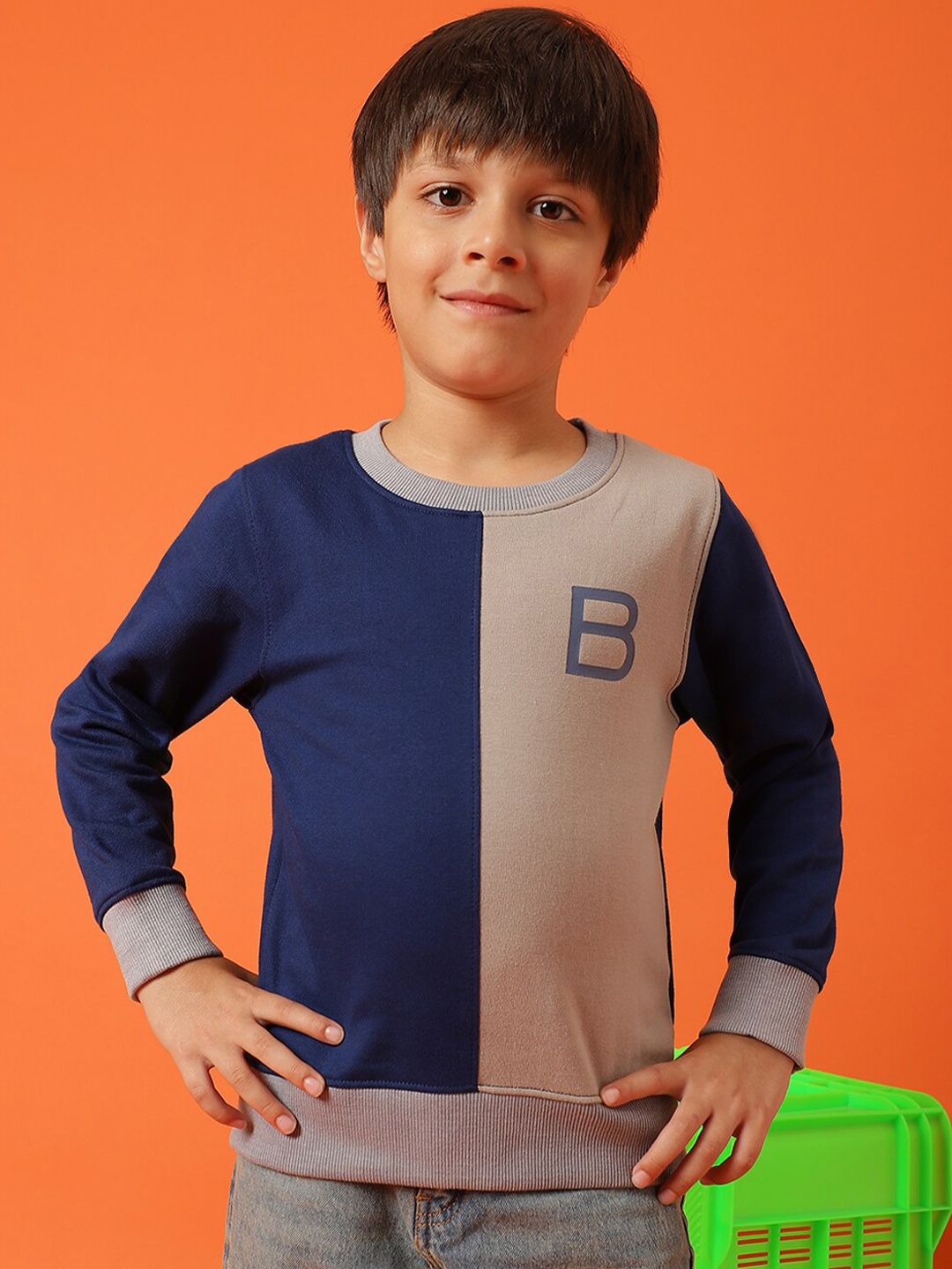 

TALES & STORIES Boys Colourblocked Sweatshirt, Navy blue