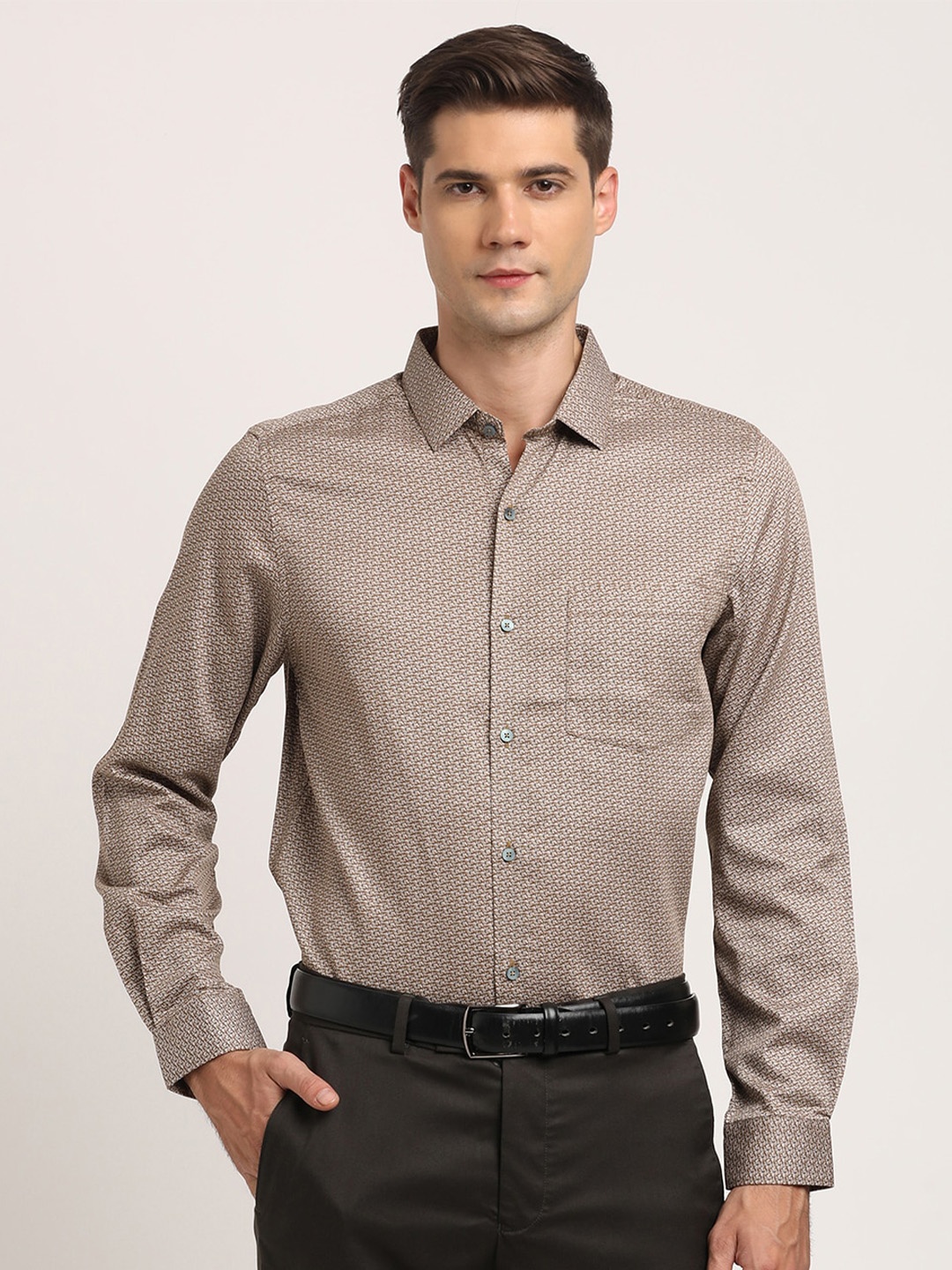

Turtle Men Classic Slim Fit Opaque Formal Shirt, Brown