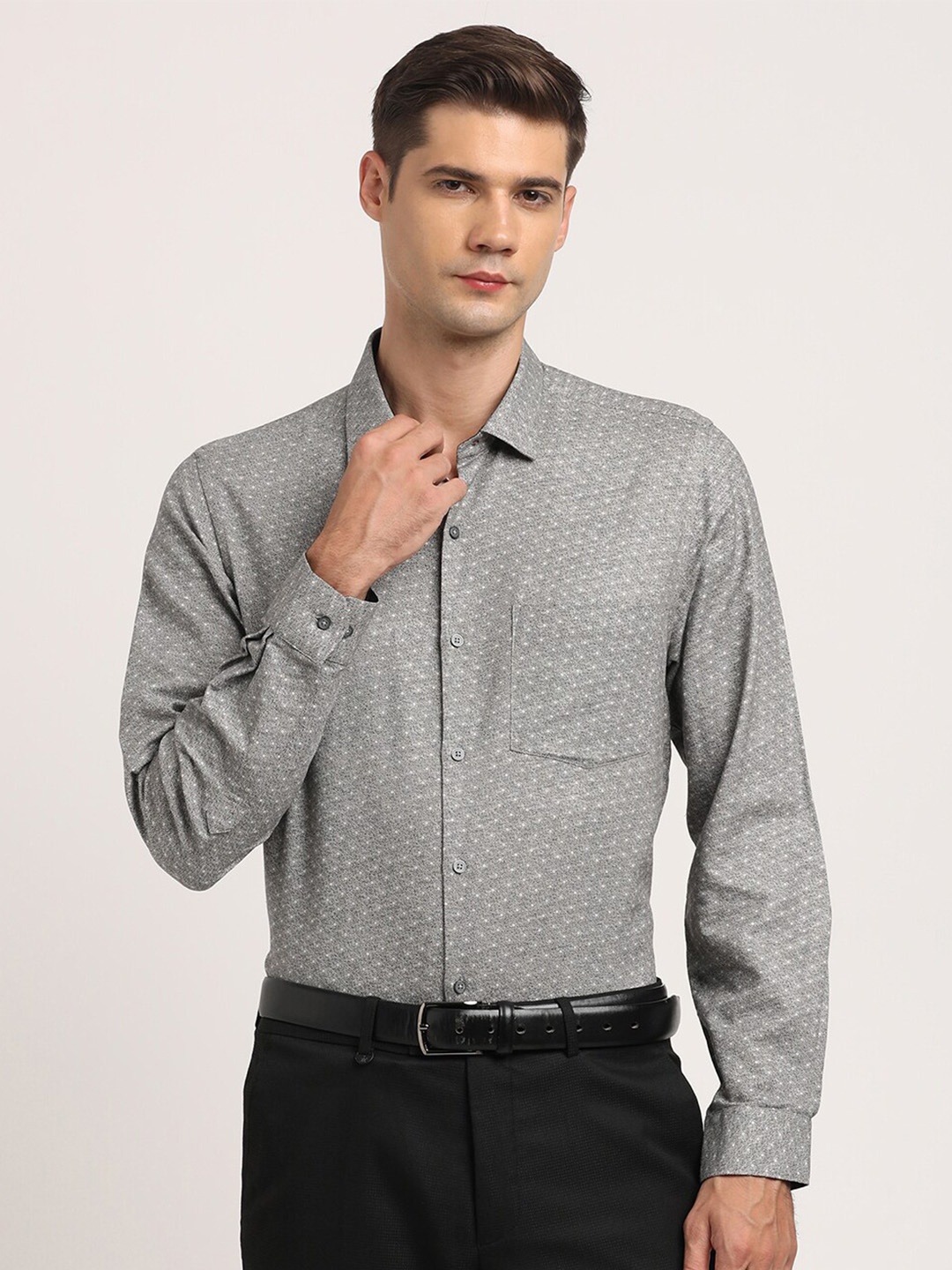 

Turtle Men Classic Slim Fit Opaque Printed Formal Shirt, Grey