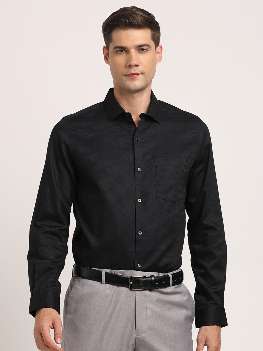 

Turtle Men Classic Slim Fit Opaque Formal Shirt, Black