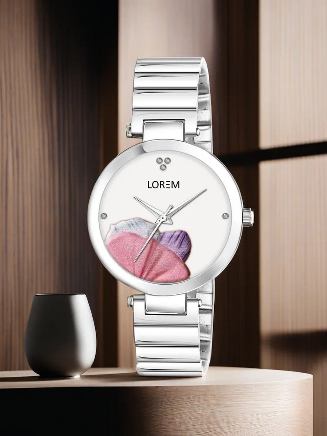 

LOREM Women Bracelet Style Straps Analogue Watch LR314-A, White