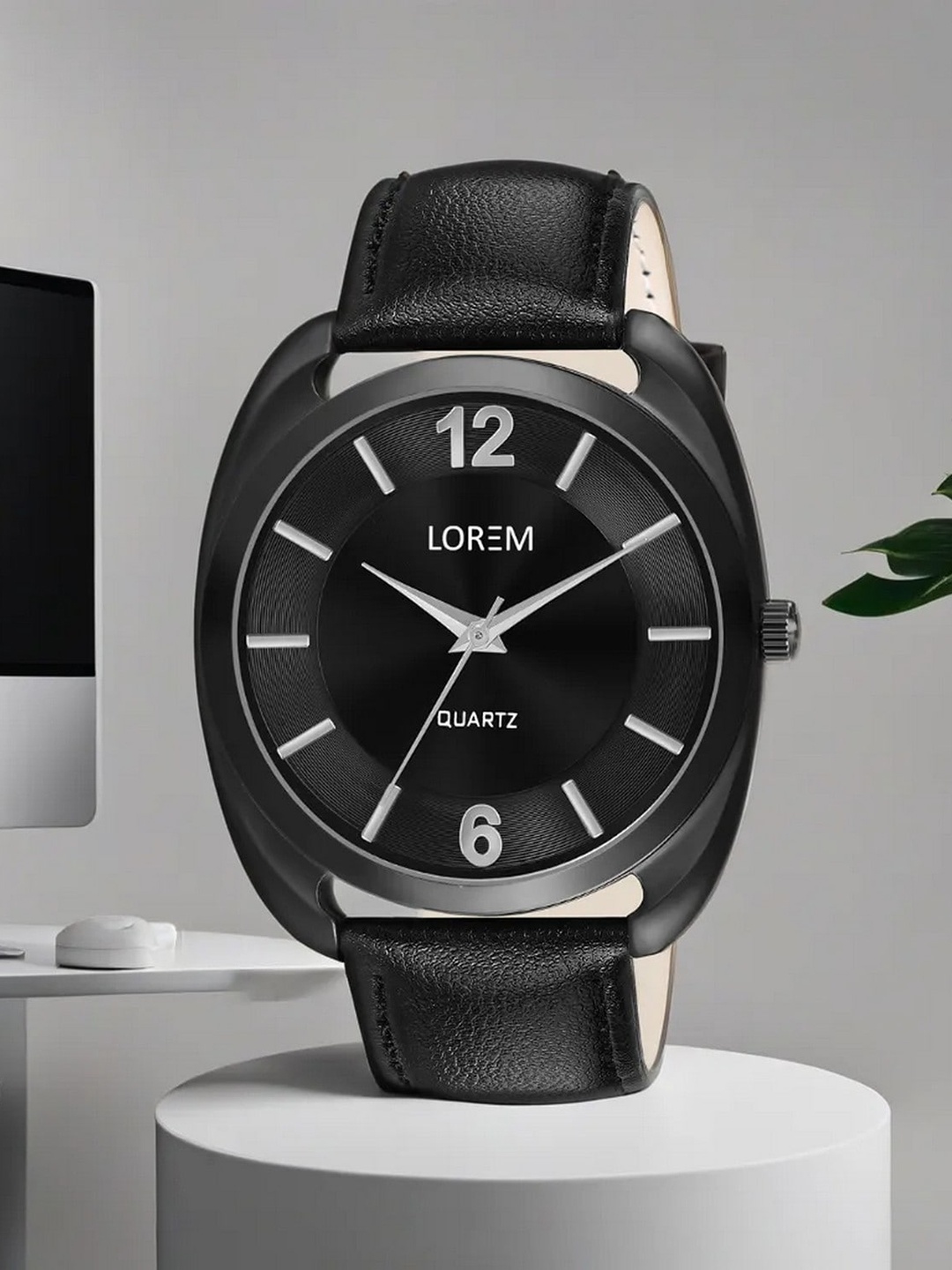 

LOREM Men Embellished Dial & Textured Straps Analogue Watch LR76-A, Black