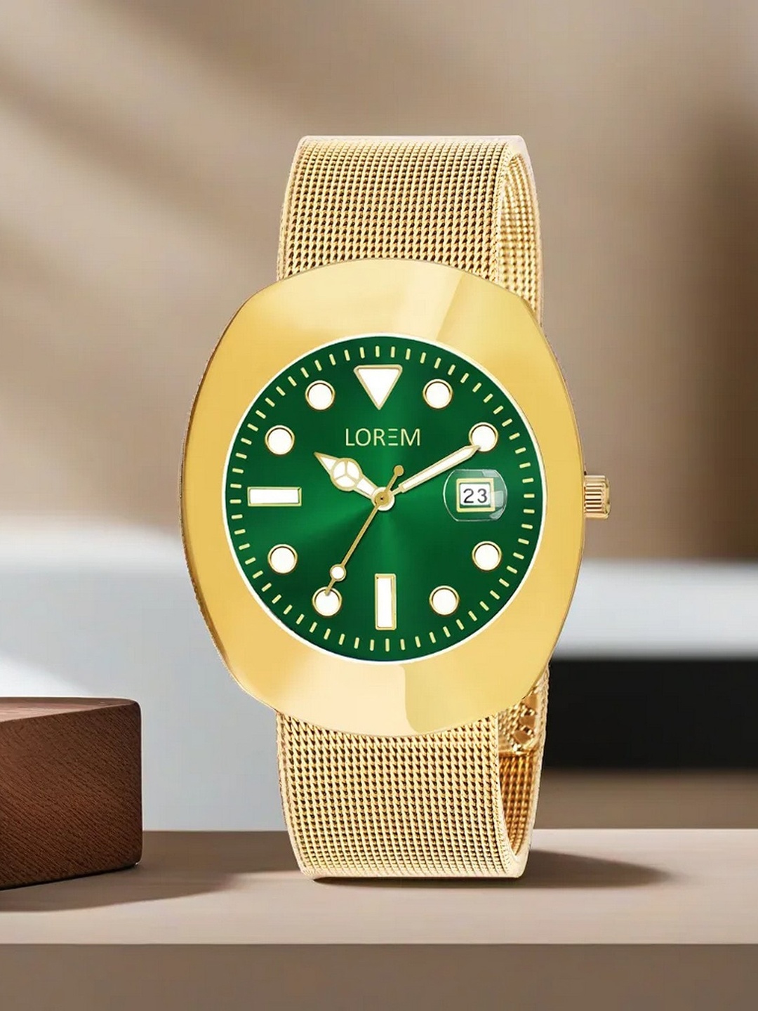 

LOREM Men Embellished Dial & Stainless Steel Bracelet Style Straps Analogue Watch LR140-A, Green