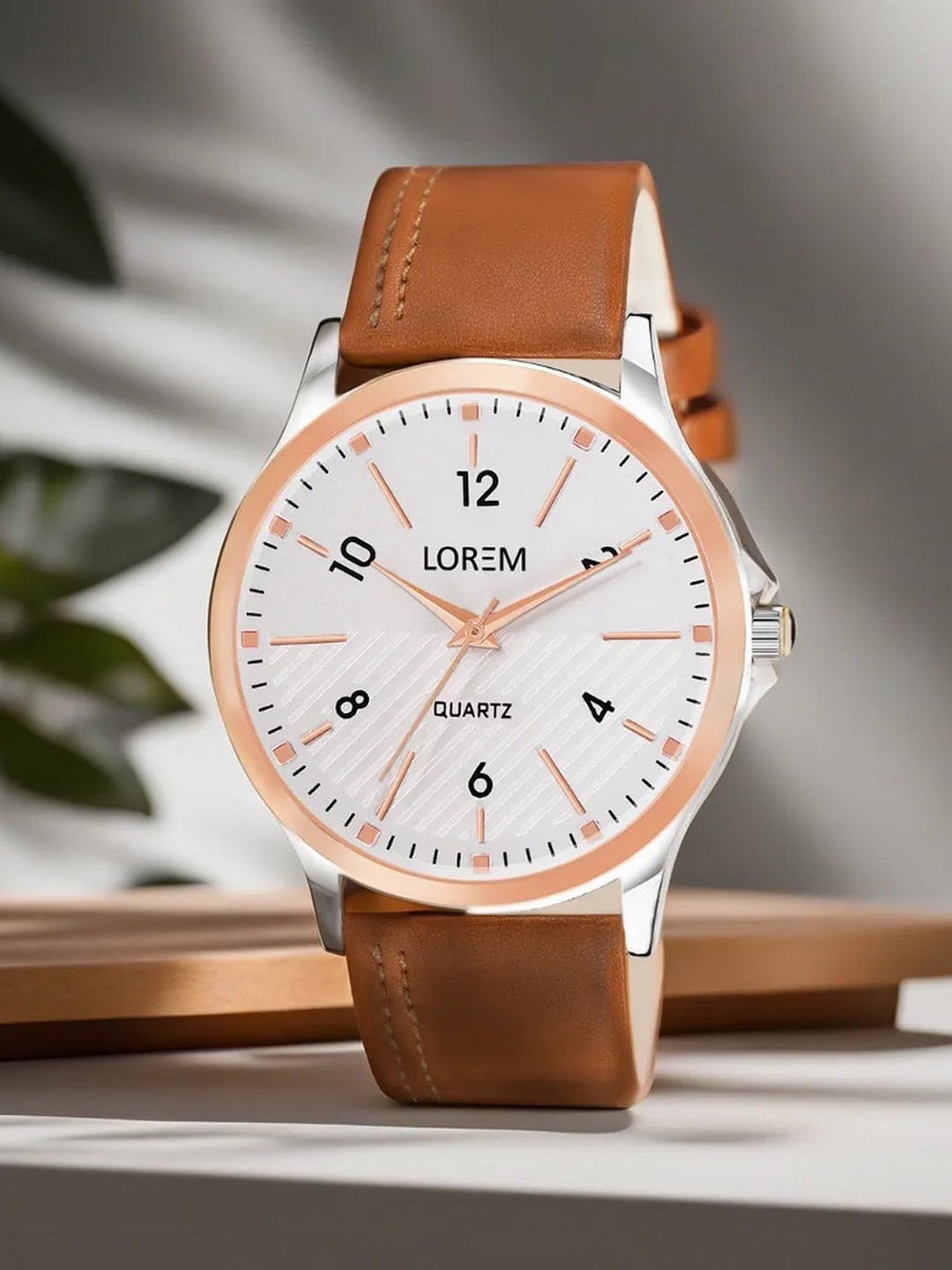 

LOREM Men Embellished Round Analogue Watch LR94-A, White