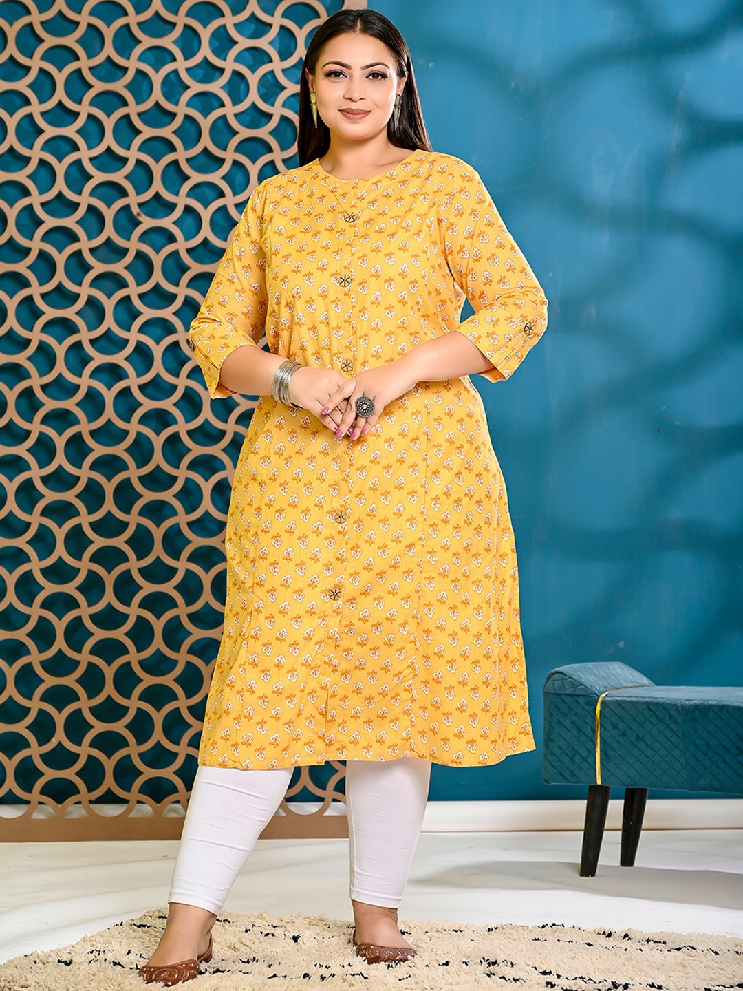 

PUMPUI Plus Size Floral Printed Roll Up Sleeves Cotton A-Line Kurta, Orange