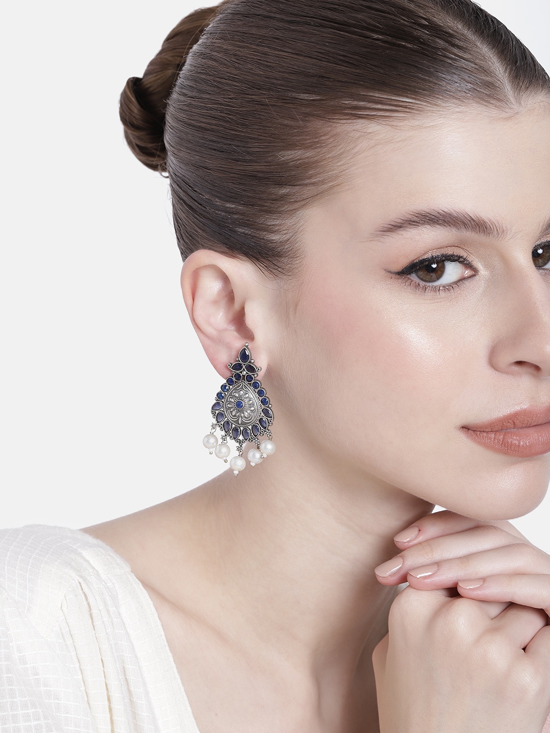 

AITIHYA Silver-Plated Stones-Studded Teardrop Shaped Oxidised Drop Earrings