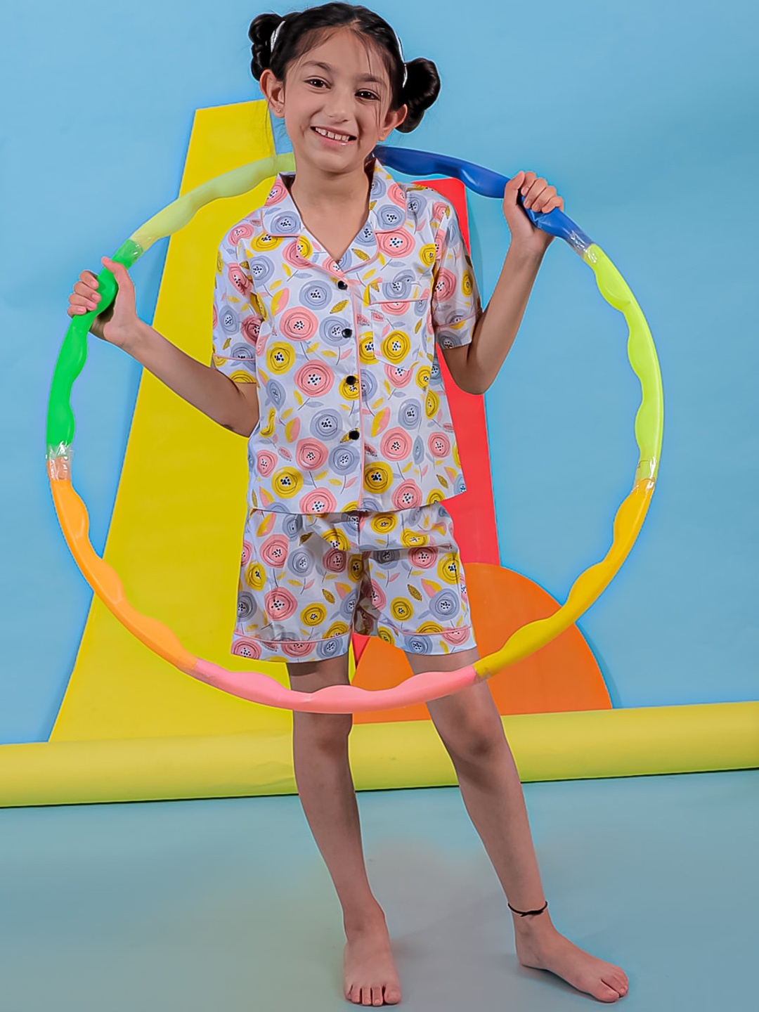 

Stuffie Land Girls Printed Night suit, Peach
