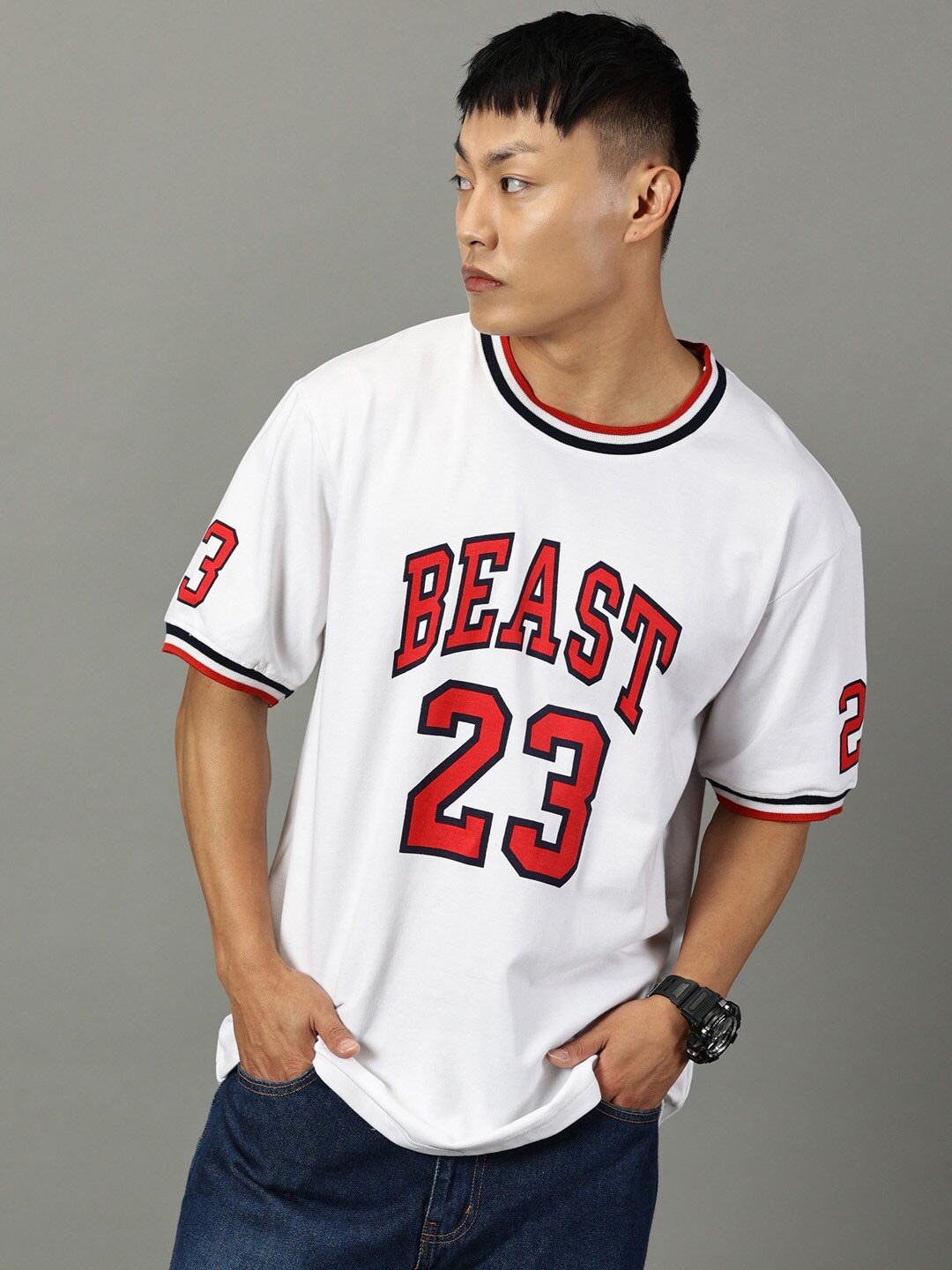 

Rodzen Men Typography Printed Drop-Shoulder Sleeves Pure Cotton Applique T-shirt, White