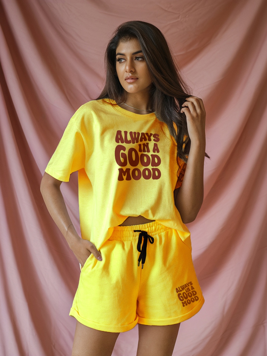 

FFLIRTYGO Printed T-Shirt With Shorts Co-Ords, Yellow