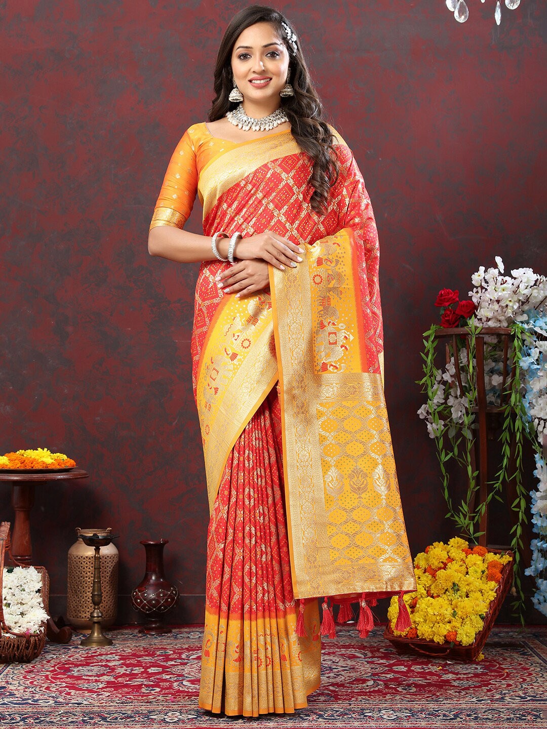 

Mitera Ethnic Motifs Zari Patola Saree, Orange