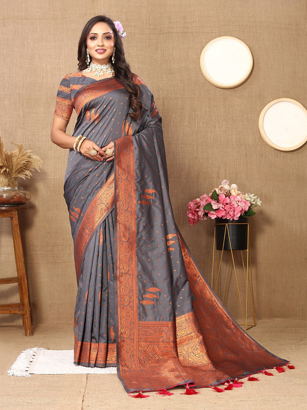 

Mitera Ethnic Motifs Zari Woven Design Banarasi Saree with Tassels, Grey