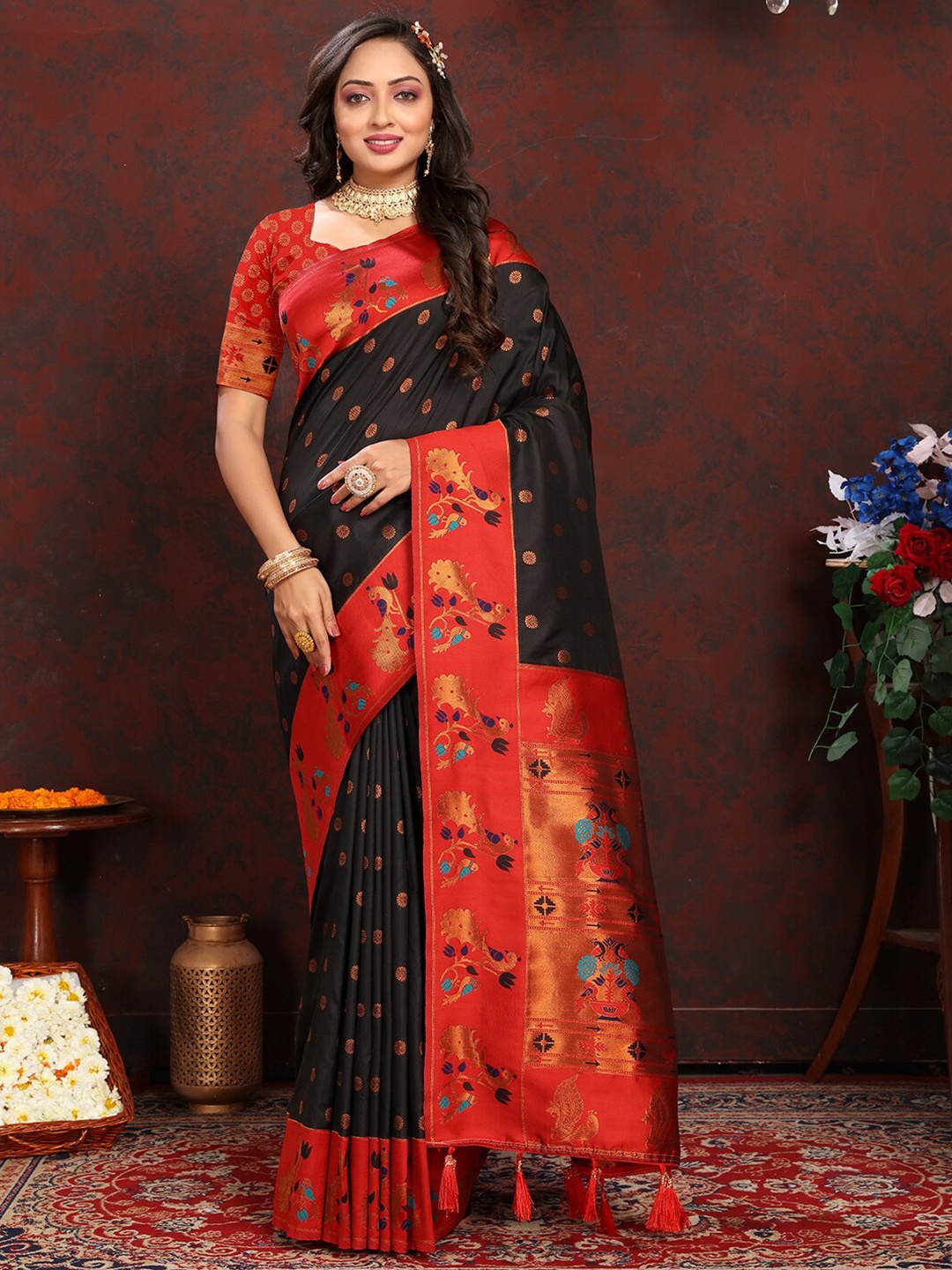 

Mitera Ethnic Motifs Zari Woven Design Paithani Saree with Tassels, Black
