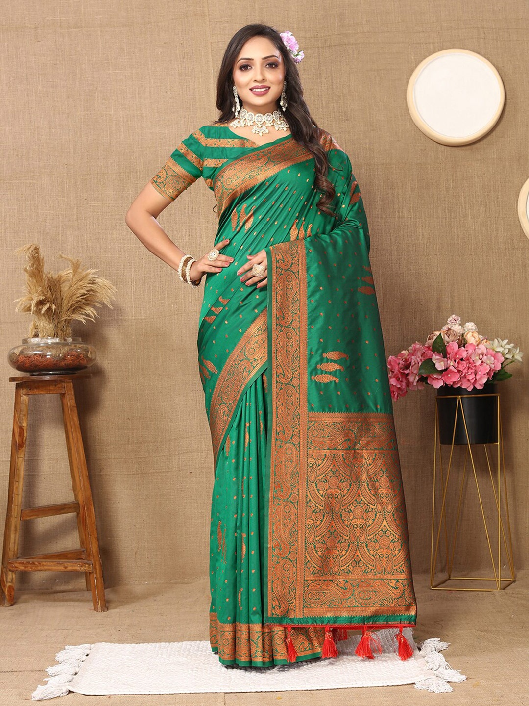 

Mitera Green & Copper Toned Ethnic Motifs Woven Design Zari Banarasi Saree