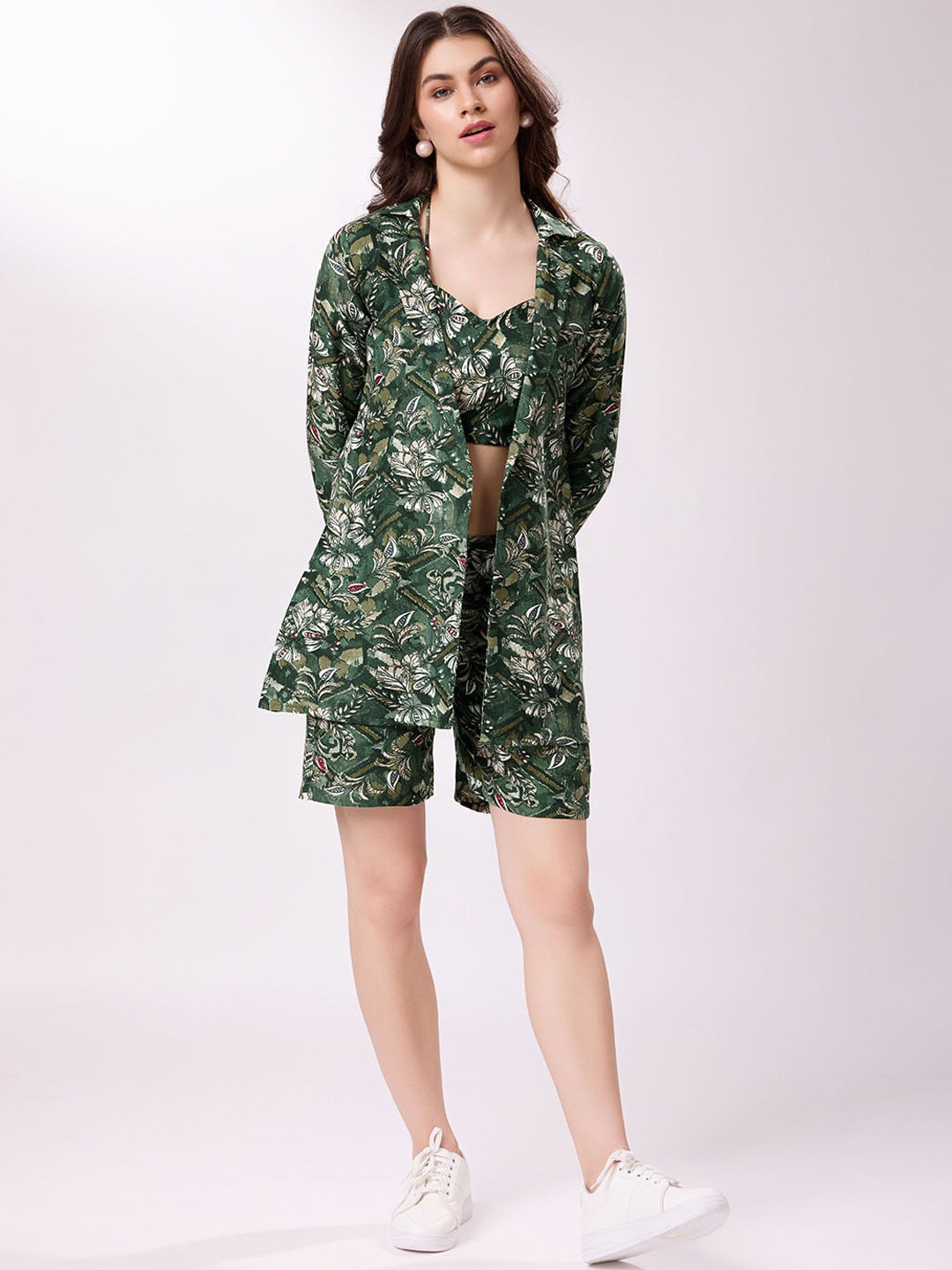 

SHUBHVASTRA Floral Printed Halter Neck Top With Shrug & Shorts, Green
