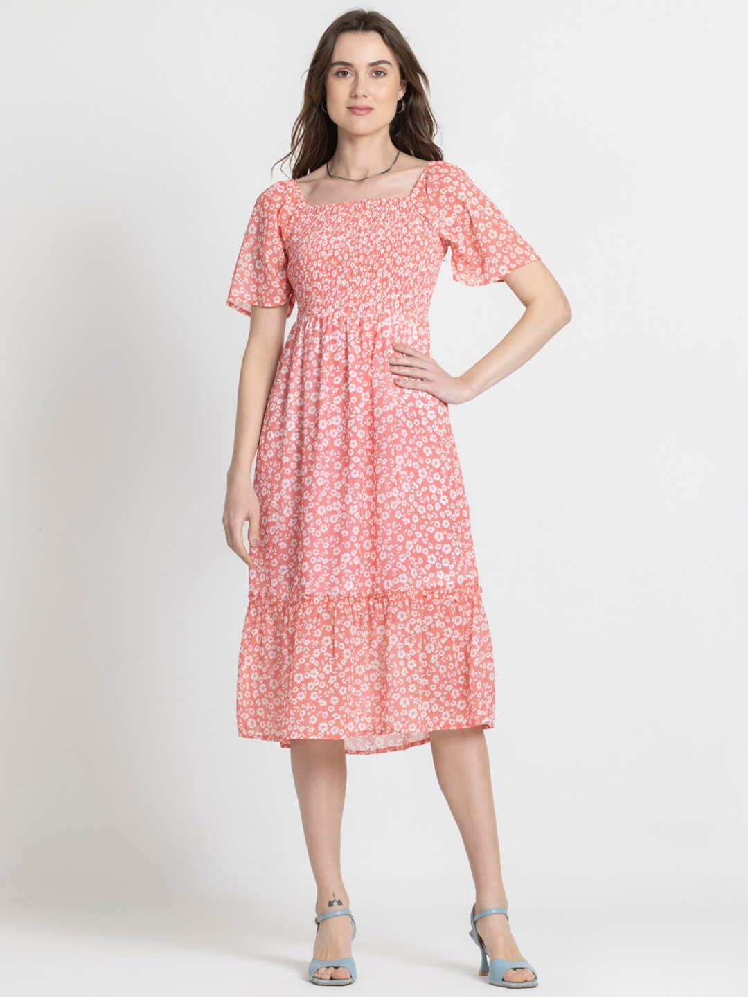 

SHAYE Women Floral Print Flared Sleeves Georgette Fit & Flare Midi Dress, Peach
