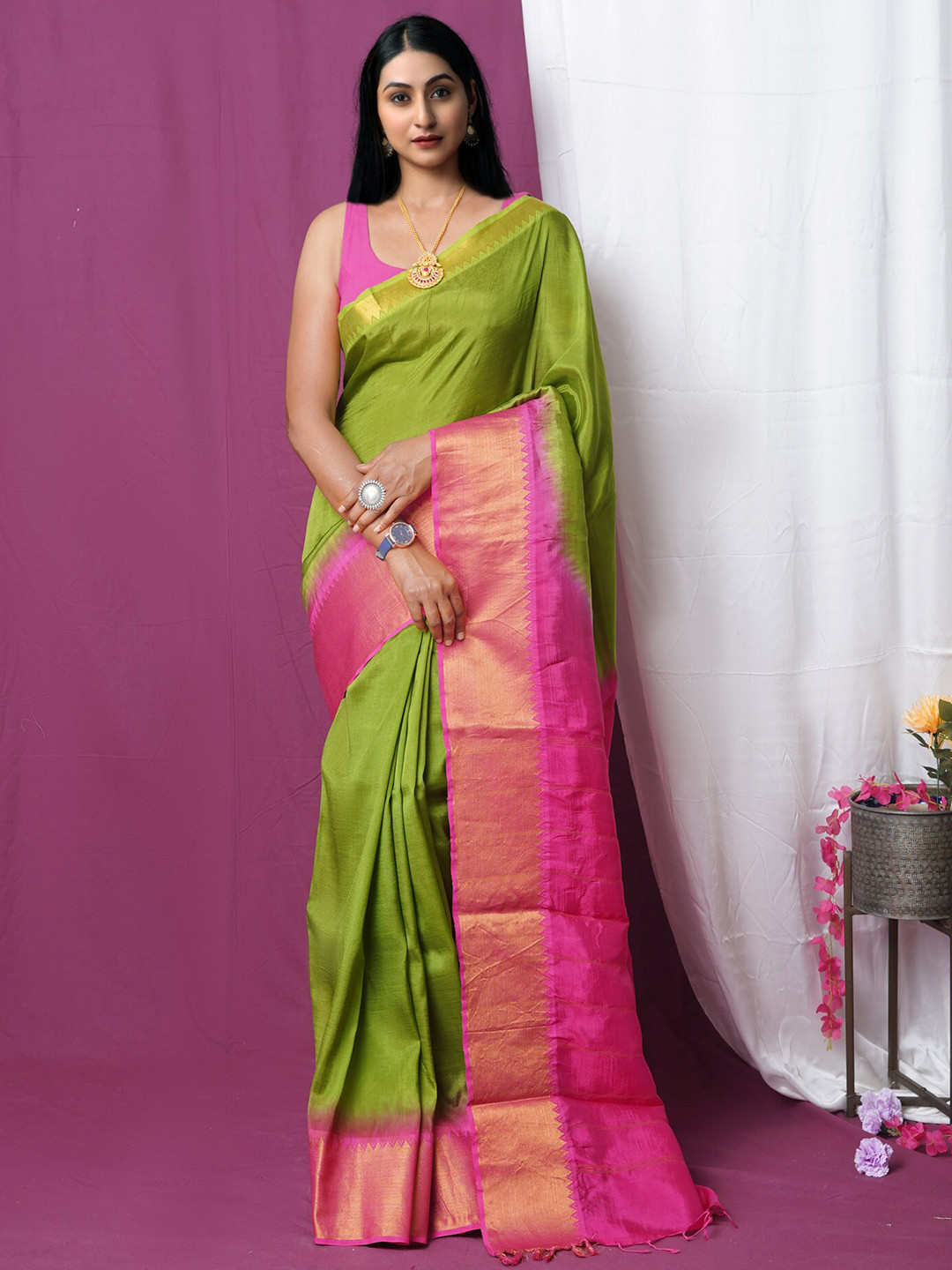 

Unnati Silks Tie and Dye Zari Brocade Mangalagiri Saree, Green