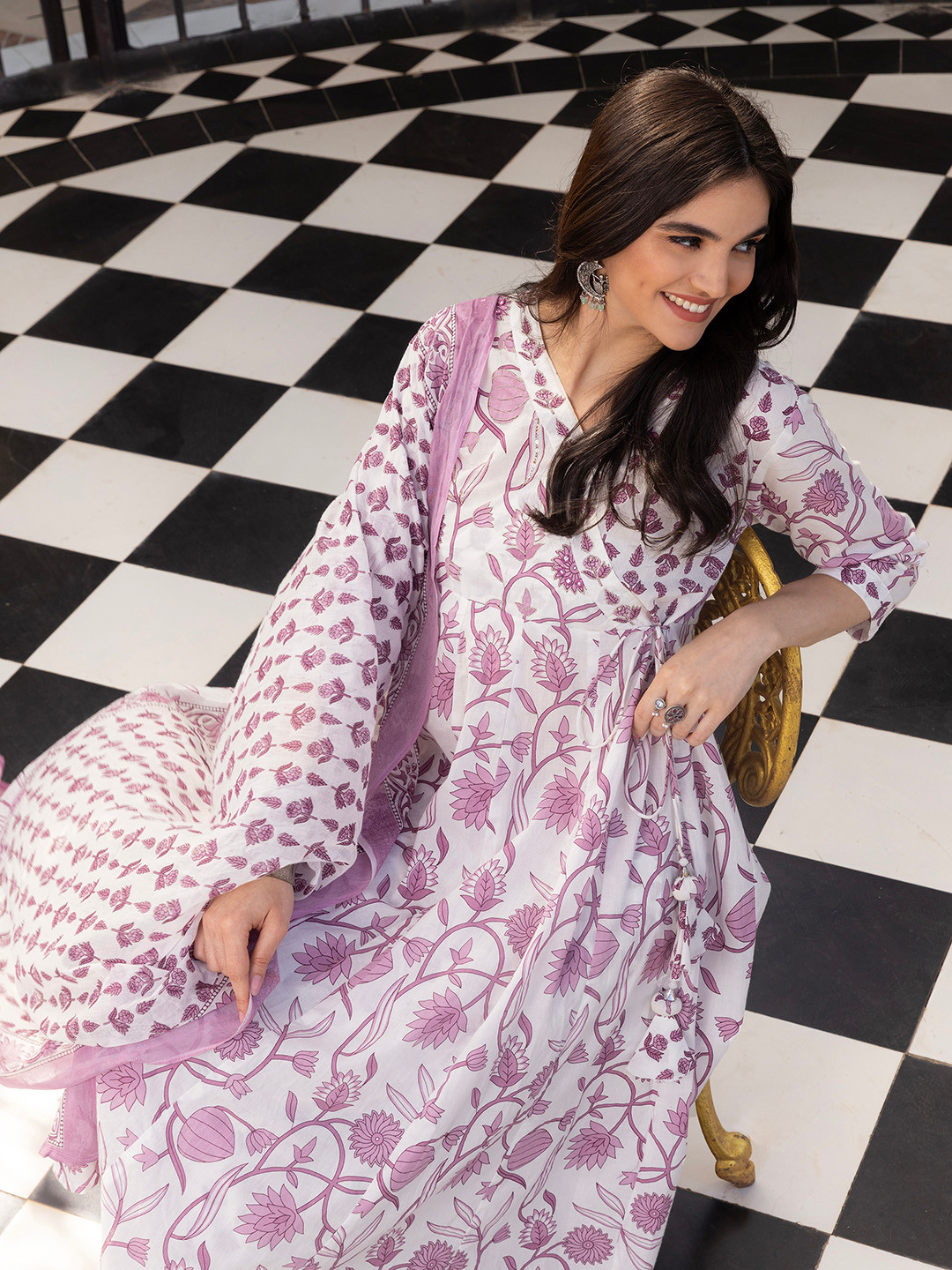 

ISHIN Floral Printed Cotton Angrakha Cotton Tie-Up Kurta With Pants and Dupatta, Purple