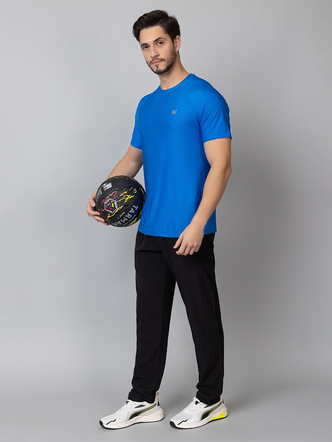 

HRX by Hrithik Roshan Round Neck Rapid-Dry Regular T-shirt, Blue