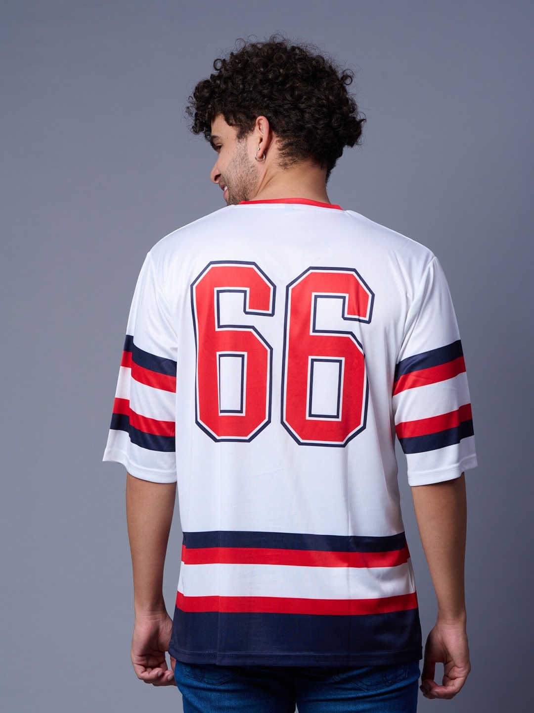 

GO DEVIL Men Typography Printed V-Neck Drop-Shoulder Sleeves T-shirt, White