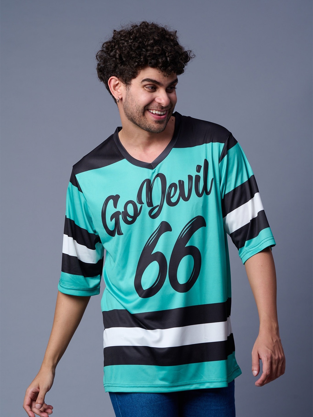 

GO DEVIL Men Typography Printed V-Neck T-shirt, Blue