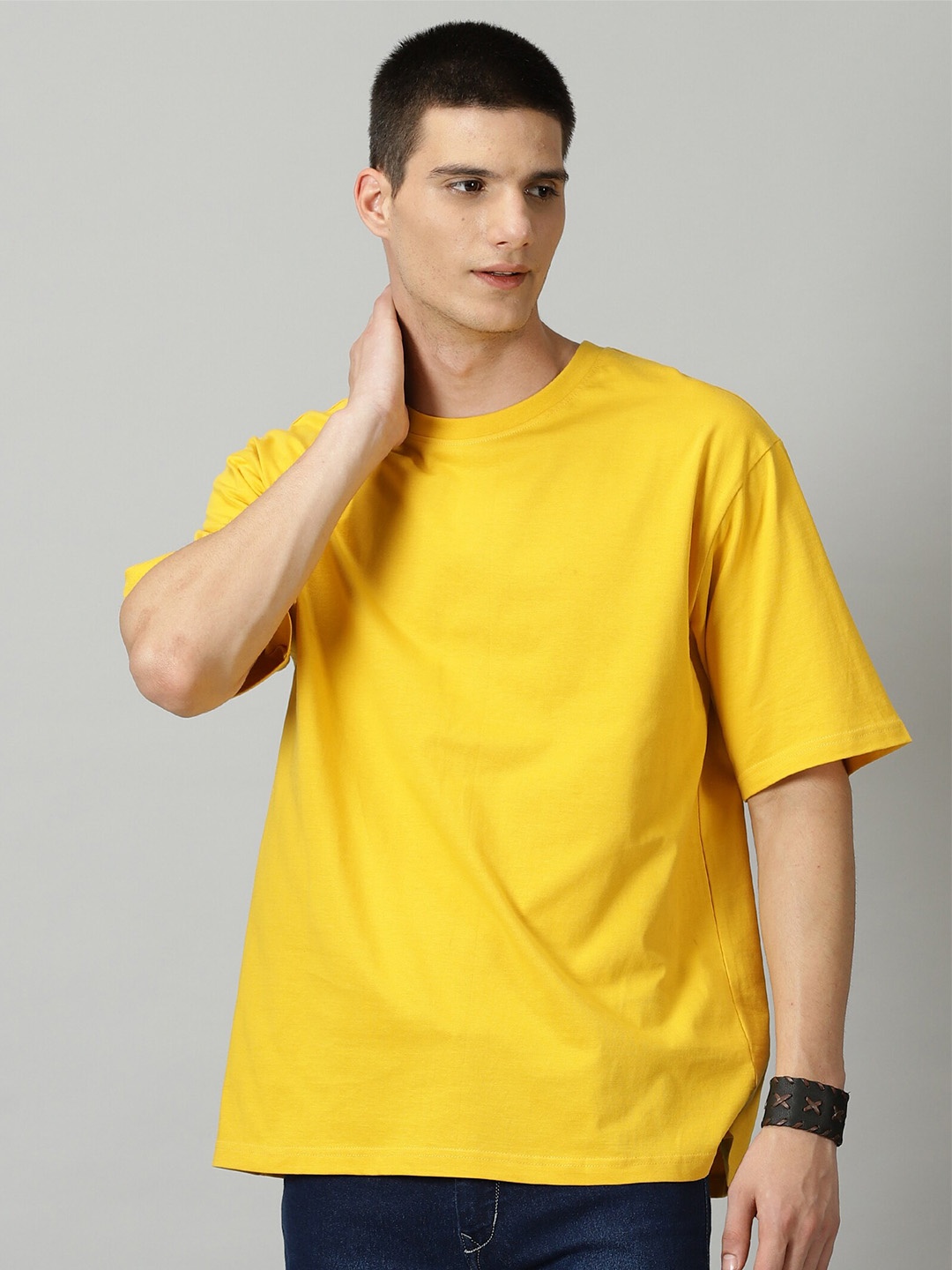 

SLOWLORIS Men V-Neck Raw Edge T-shirt, Yellow