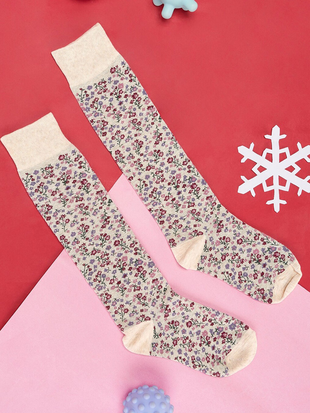 

Pantaloons Junior Girls Printed Calf-Length Socks, Off white
